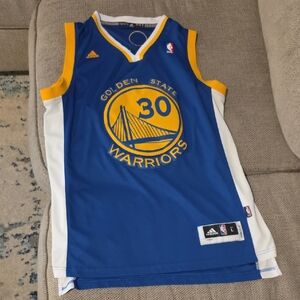 Steph Curry Golden State Basketball Jersey Size L like new